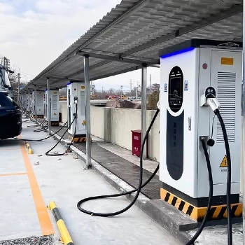 From 350kW to 1500kW: The Evolution of EV Fast Charging Technology